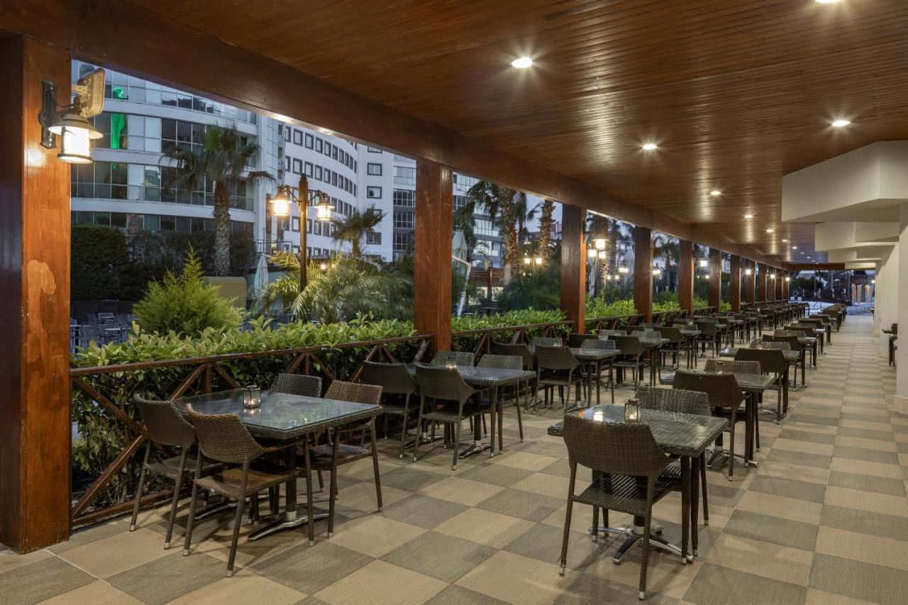 Wyndham Garden Lara Hotel Antalya Luaran gambar