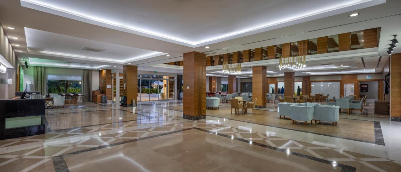 Wyndham Garden Lara Hotel Antalya Luaran gambar