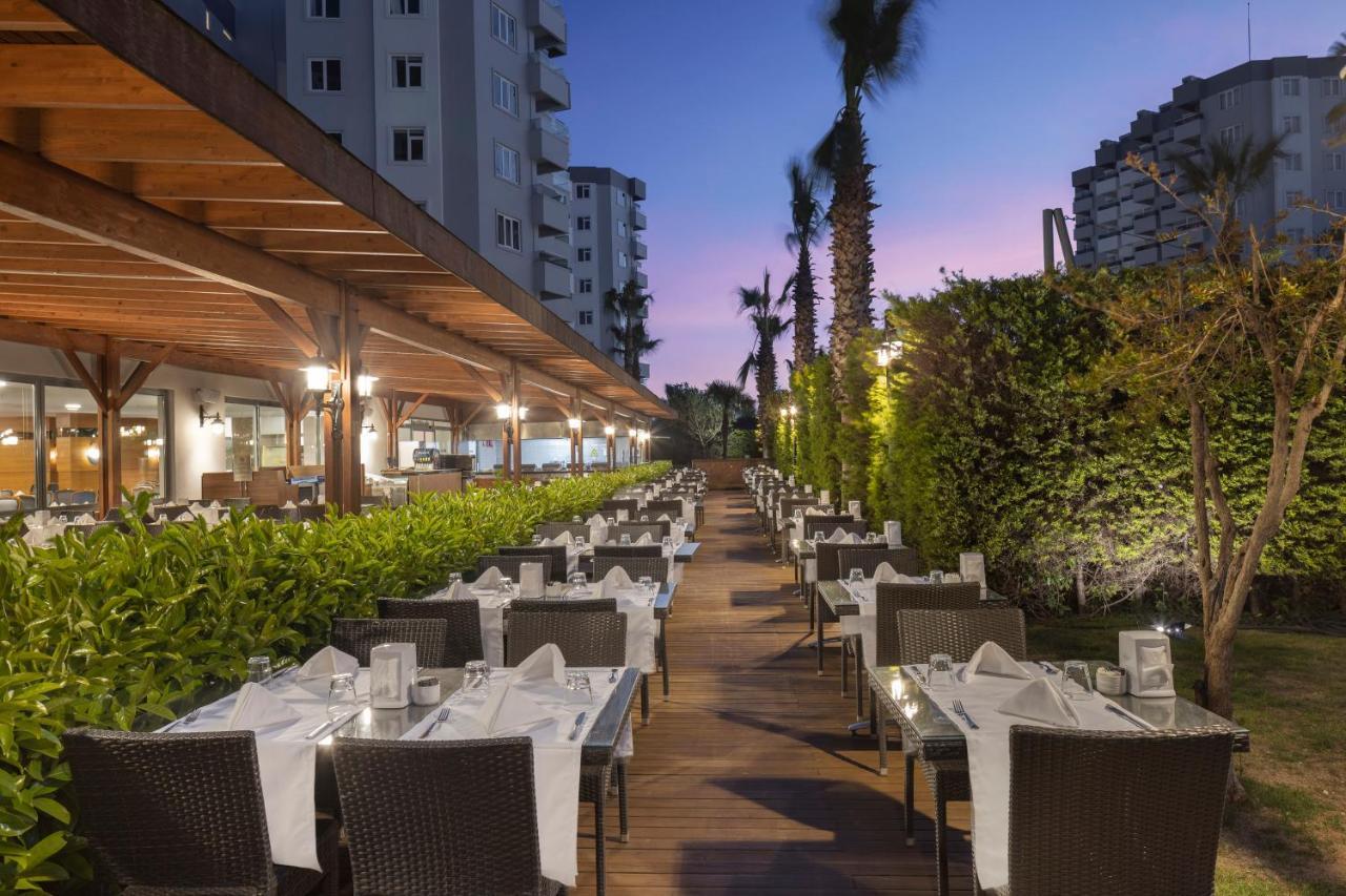 Wyndham Garden Lara Hotel Antalya Luaran gambar
