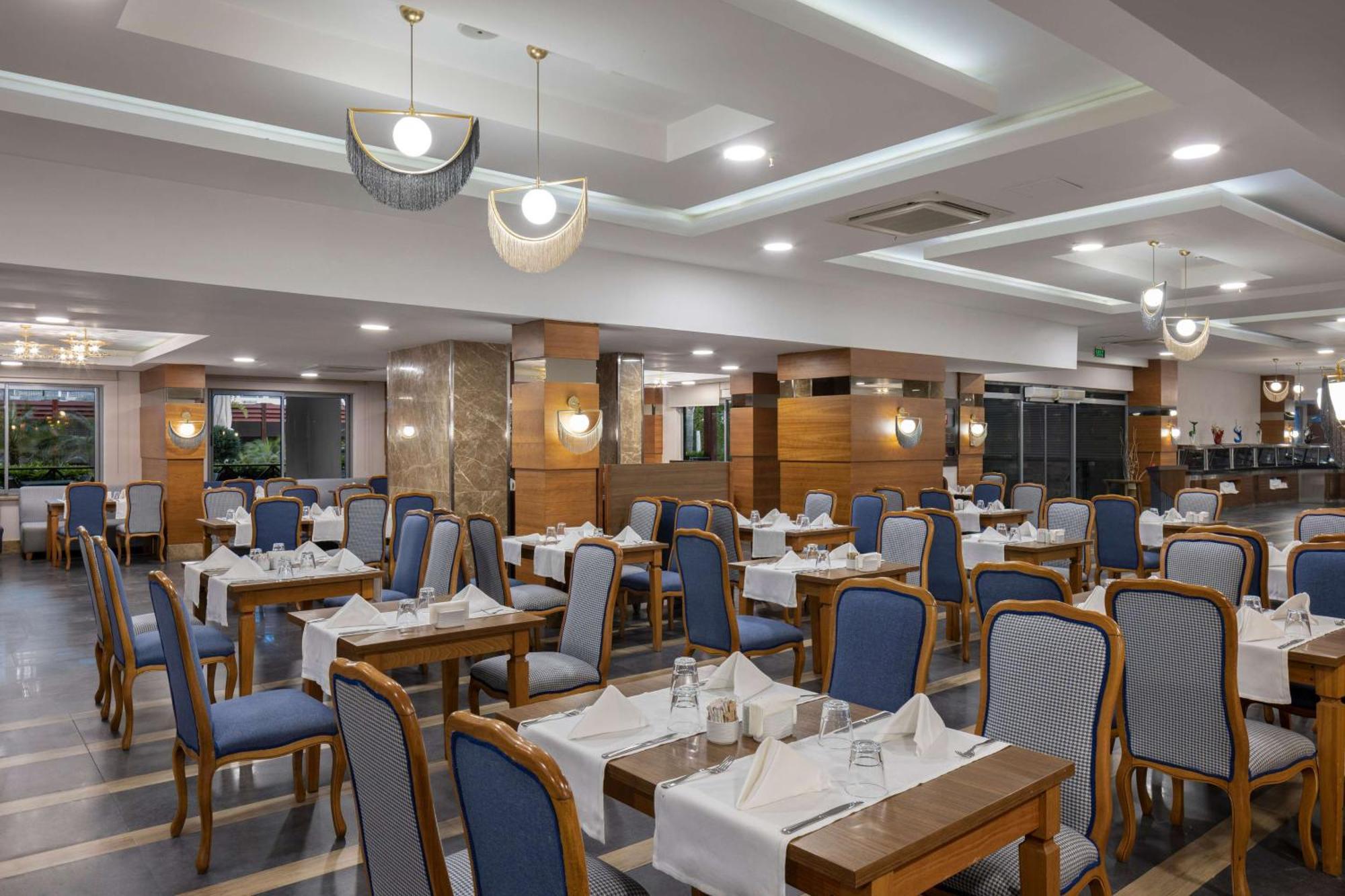 Wyndham Garden Lara Hotel Antalya Luaran gambar