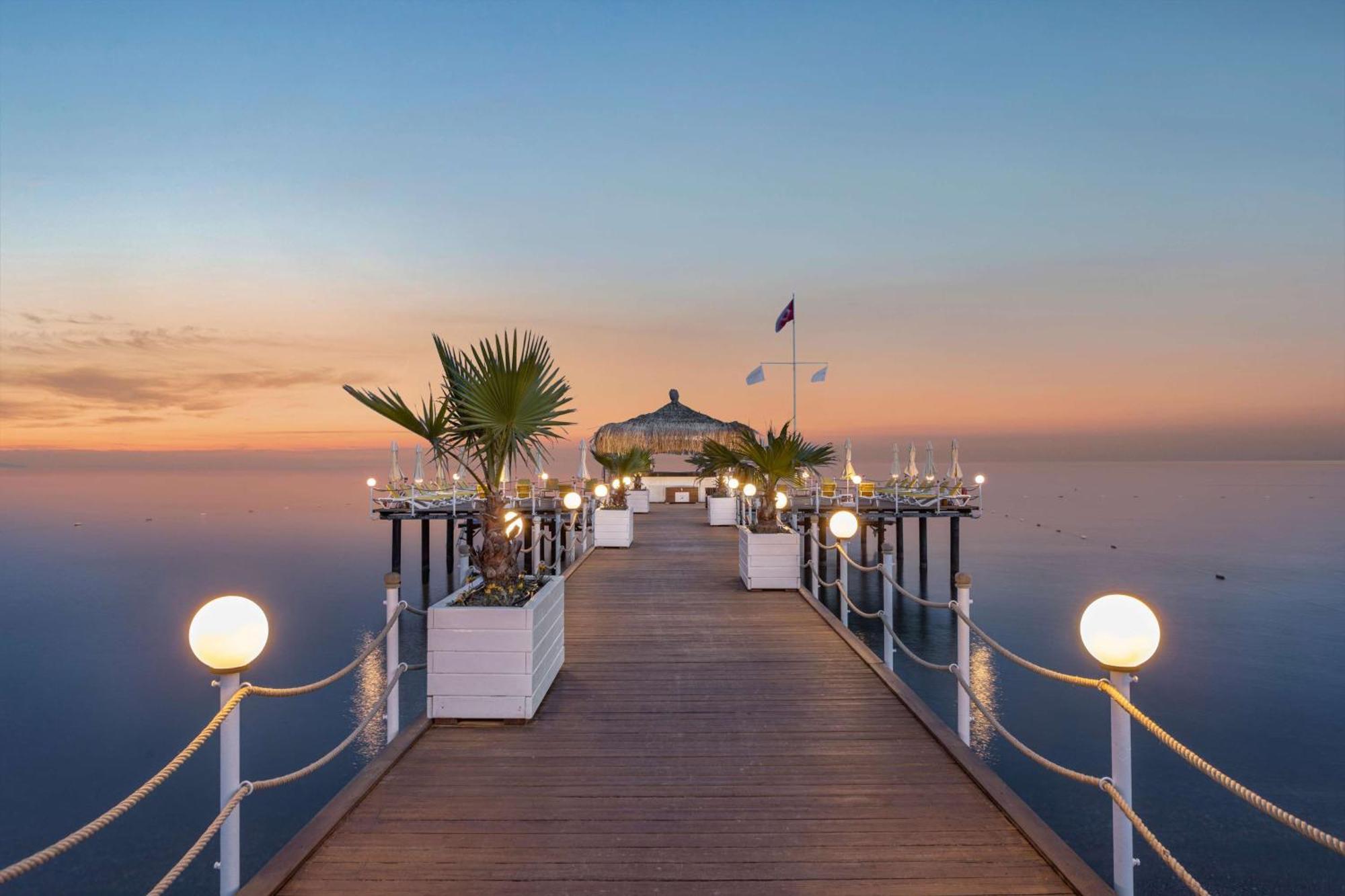 Wyndham Garden Lara Hotel Antalya Luaran gambar