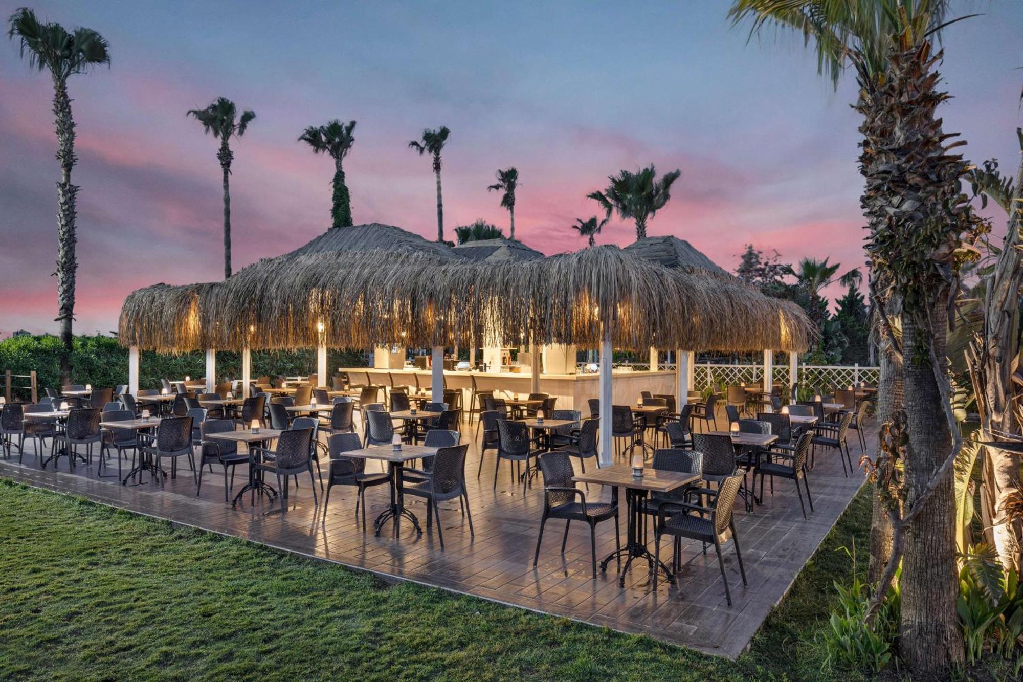 Wyndham Garden Lara Hotel Antalya Luaran gambar