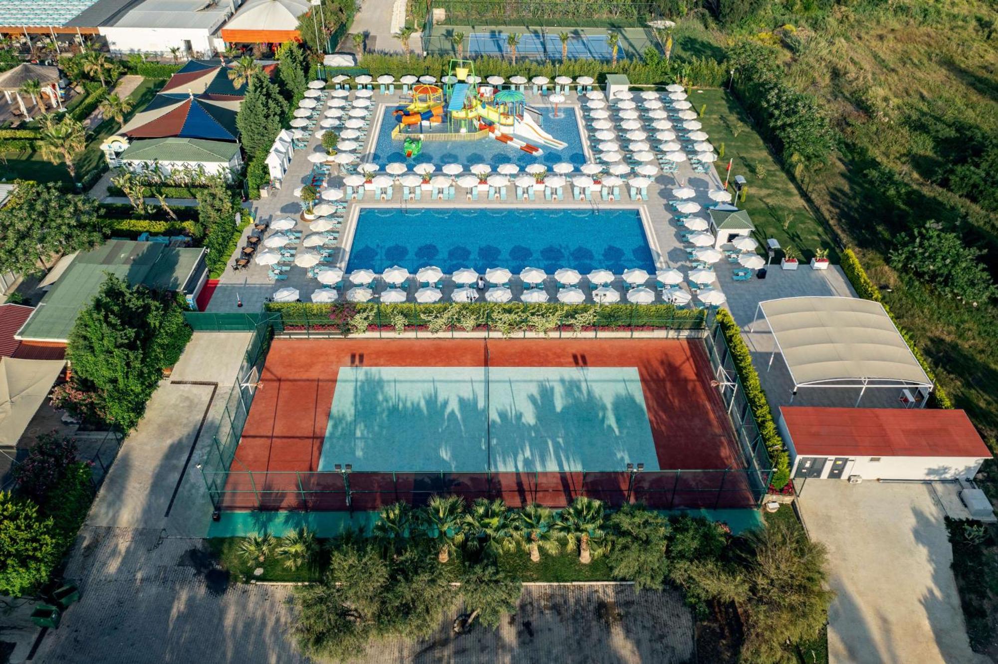 Wyndham Garden Lara Hotel Antalya Luaran gambar